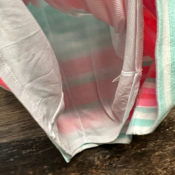 Lilly Pulitzer White and Green Sheath Dress with Bateau Neckline - Picture 10 of 13